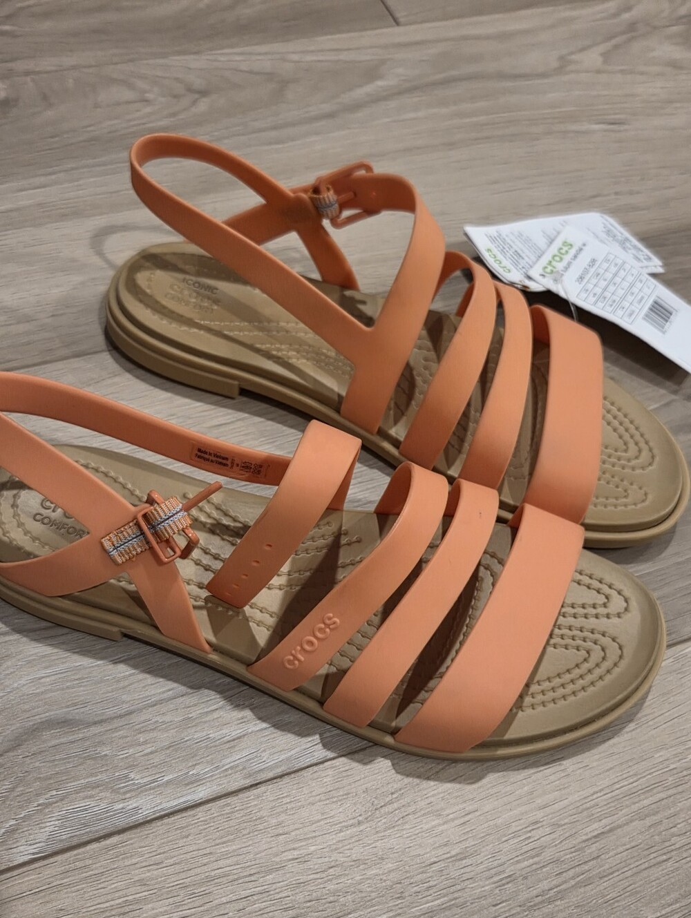 Crocs